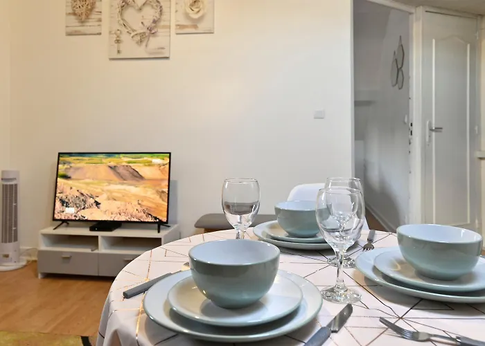 T2 Cosy Et Lumineux - Proche Centre Et Commodites